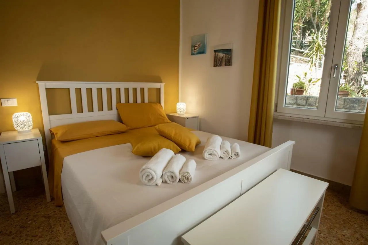Apartment Villa Aurora Mondello Addaura