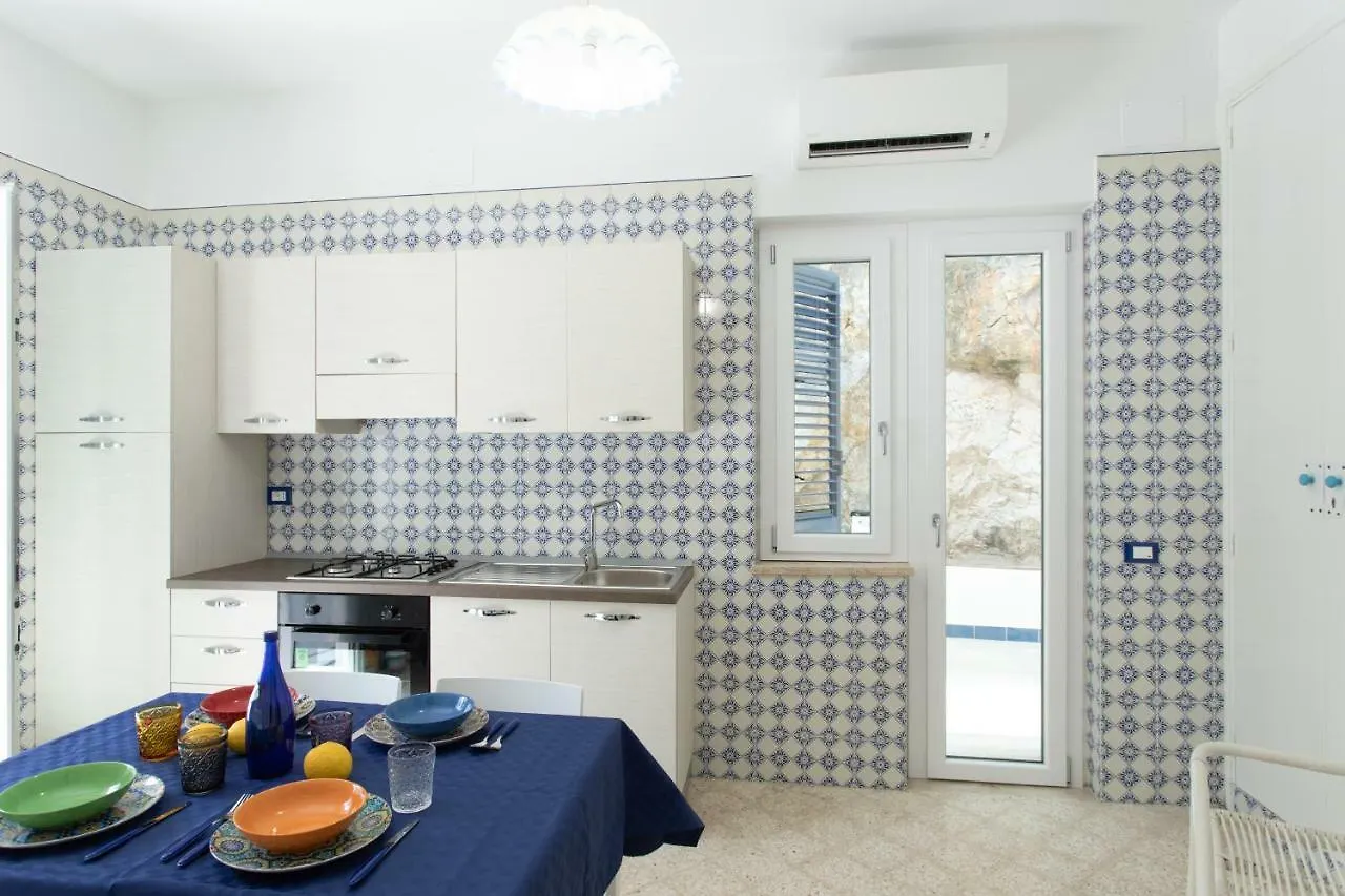 Apartment Villa Aurora Mondello Addaura Italy